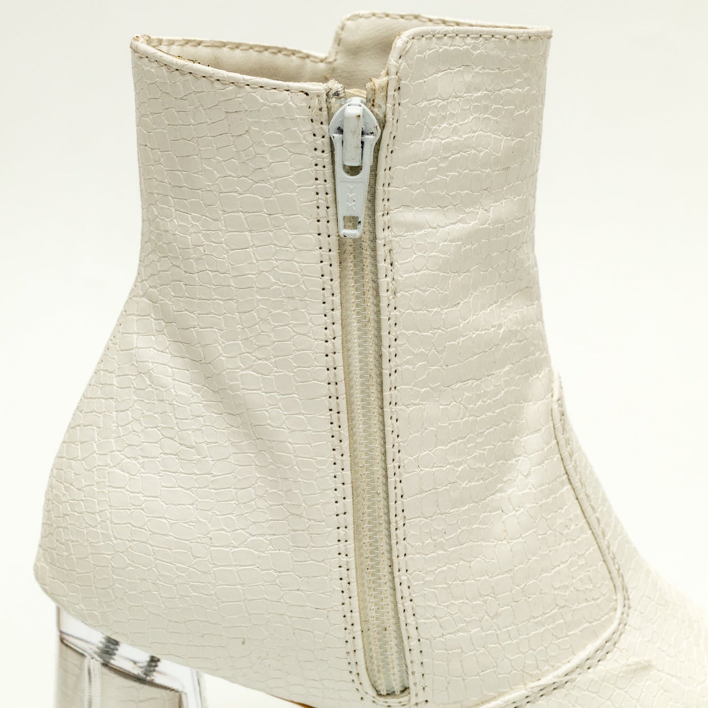 Block Heel Ankle Boots - White 