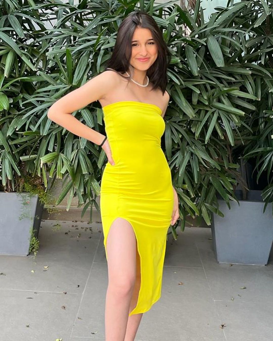 Bumblebee Slit Dress YELLOW